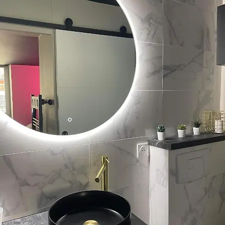 Superbe Appartement Avec Balneotherapie/Spa/ Champagne Pornic Exterior photo